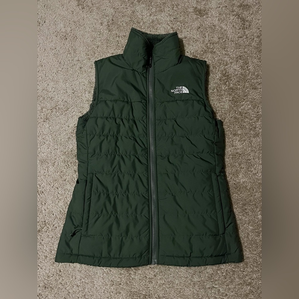The North Face Mossbud Insulated Reversible Vest